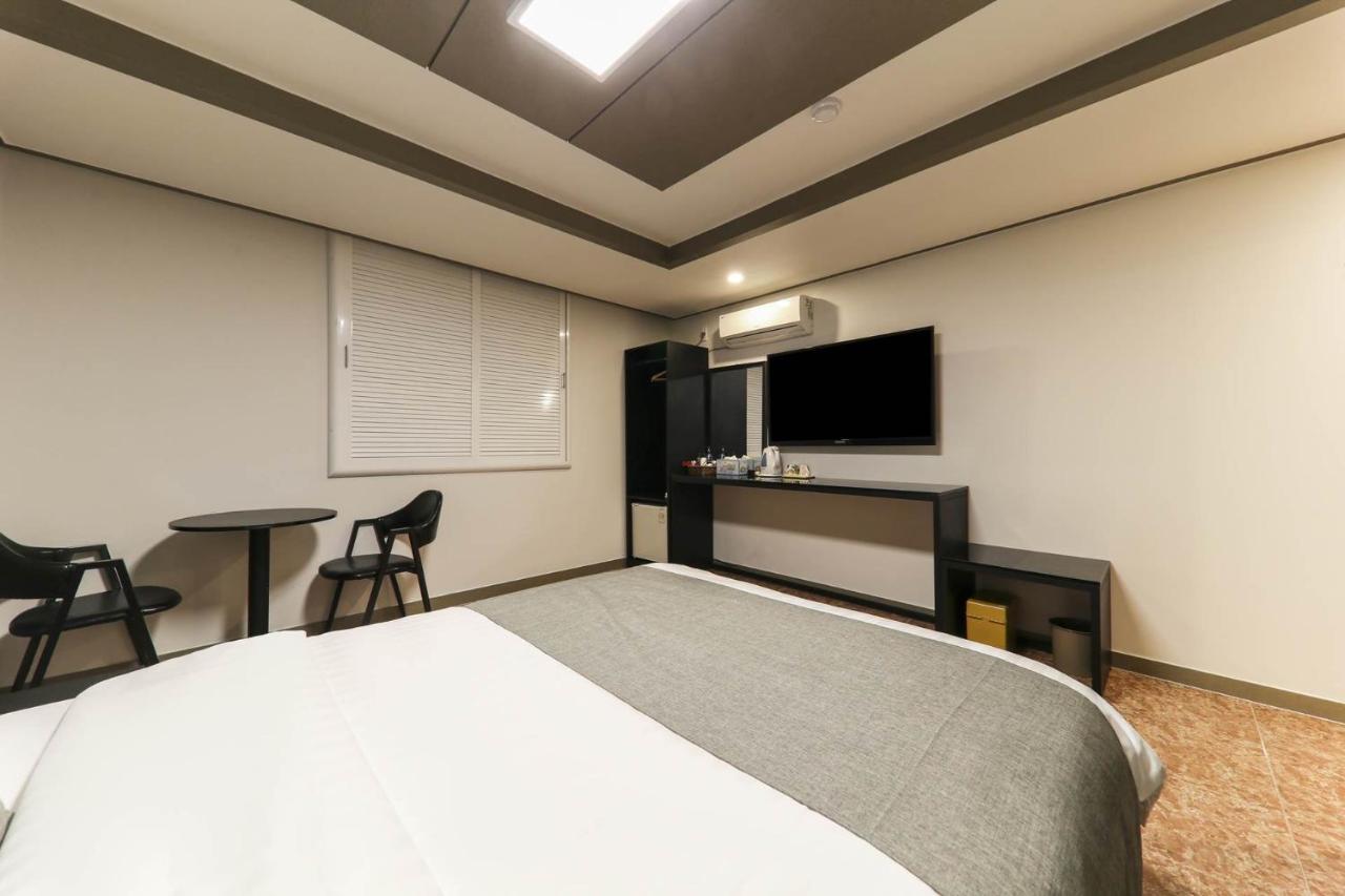 Major Hotel Čedžu Exteriér fotografie