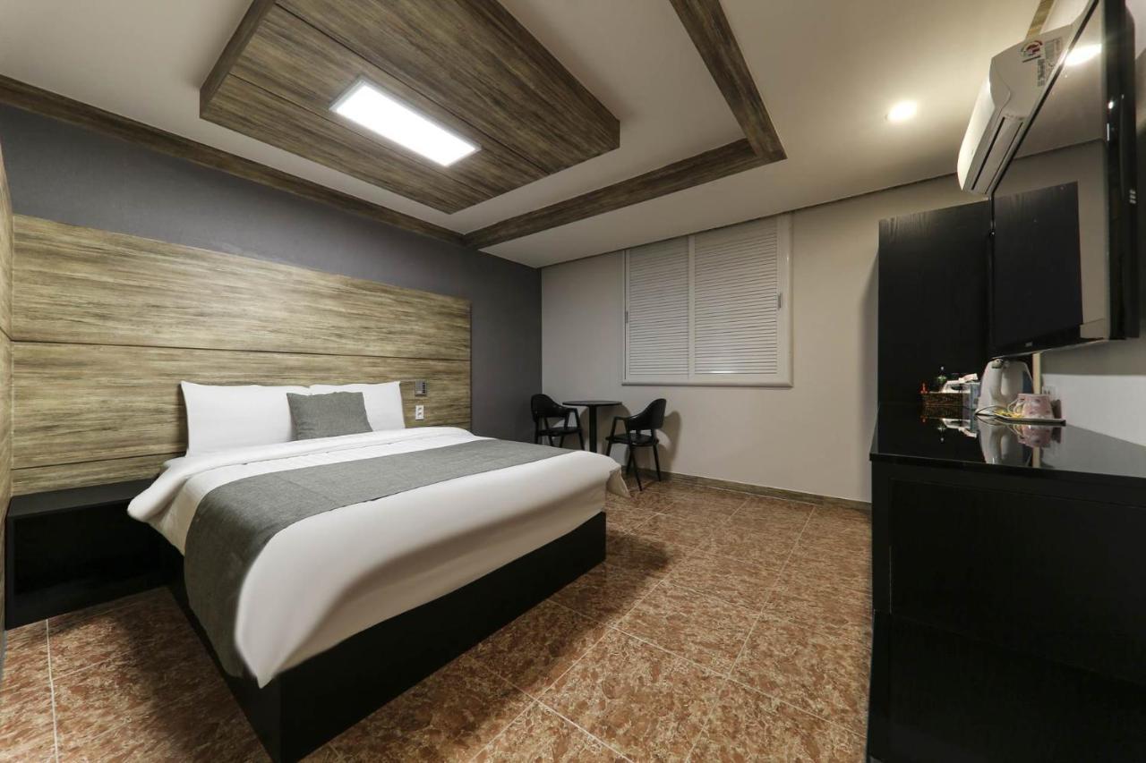 Major Hotel Čedžu Exteriér fotografie
