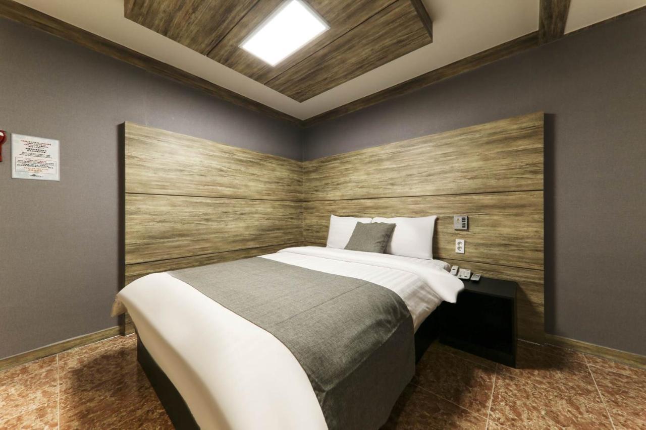 Major Hotel Čedžu Exteriér fotografie